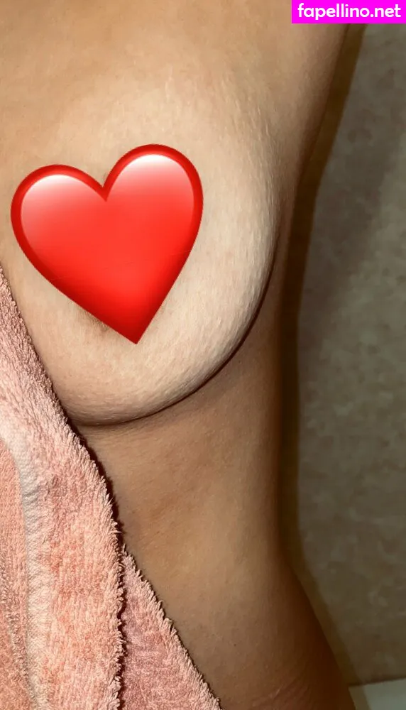 julieknutsen02 Nude Leaked OnlyFans Photo #UAyyztcYat