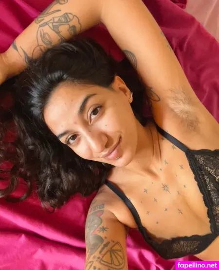 Juliekravitz OnlyFans Thumbnail #UYTKSZeG0O