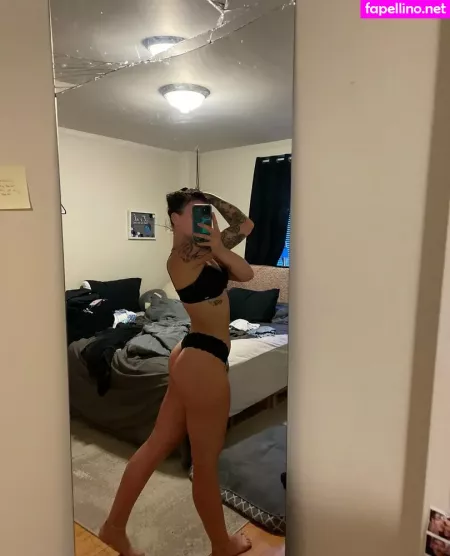 Juliemackenzieexx OnlyFans Thumbnail #NdLBzNcUvk