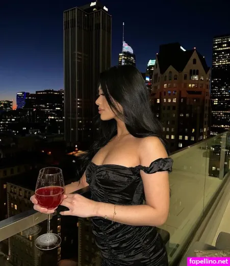 Julienneby OnlyFans Thumbnail #0kMOkyK72w