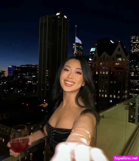 Julienneby OnlyFans Thumbnail #i8JhghlIBd