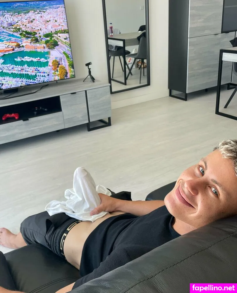 julienpop, julienpopvip Nude Leaked OnlyFans Photo #4VRONwPFFL