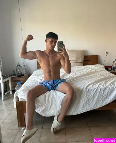 Julienpop OnlyFans Thumbnail #9q3K8bOpty