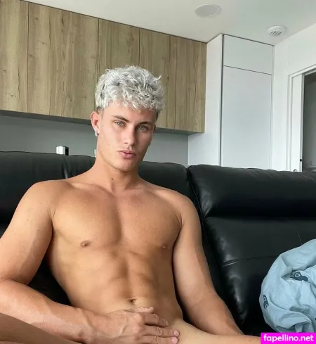 Julienpop OnlyFans Thumbnail #nAfFZng4qQ