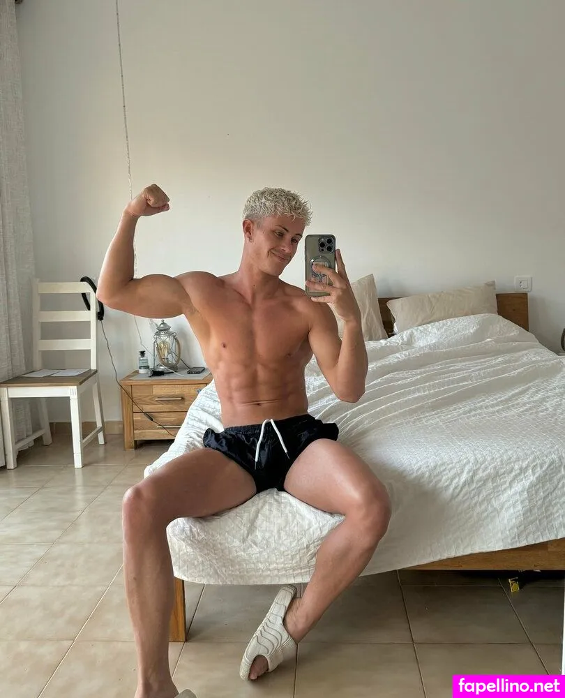julienpop, julienpopvip Nude Leaked OnlyFans Photo #q80bUBqdam
