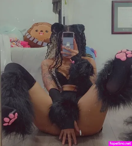 Juliet Cascaii OnlyFans Thumbnail #oVSmpQeLOx