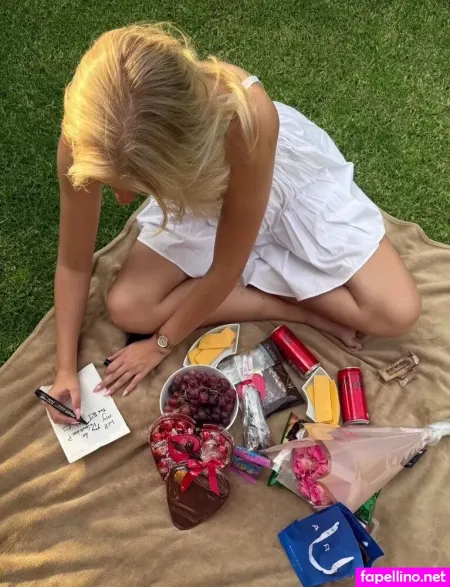 Juliet Small OnlyFans Thumbnail #ESNTXATFeu