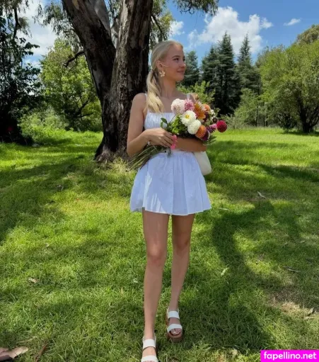 Juliet Small OnlyFans Thumbnail #GDr3XwXd3e