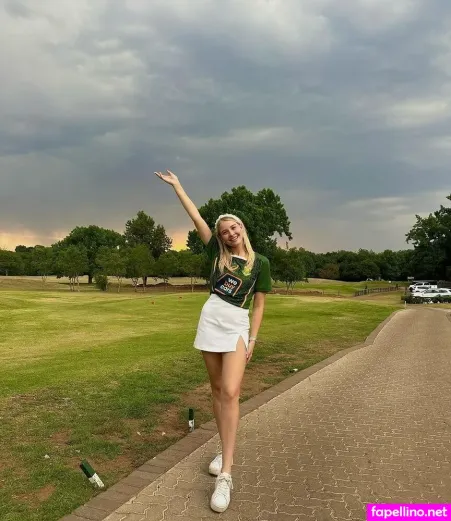 Juliet Small OnlyFans Thumbnail #SOt6tzTcLN