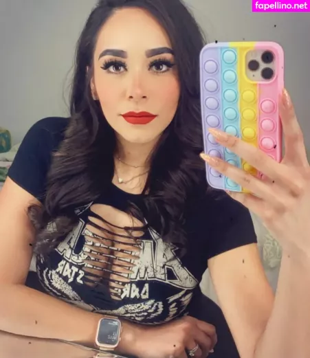 Julieta De Santos OnlyFans Thumbnail #UwU5p7LTYA