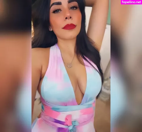 Julieta De Santos OnlyFans Thumbnail #ZuYkH39Di5