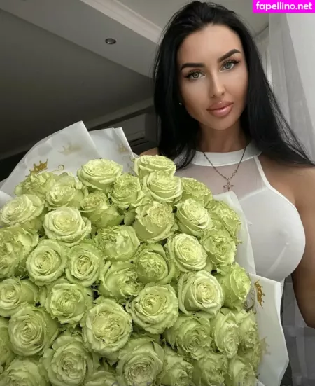 Julieta Mur OnlyFans Thumbnail #cQsTUcN4Ju