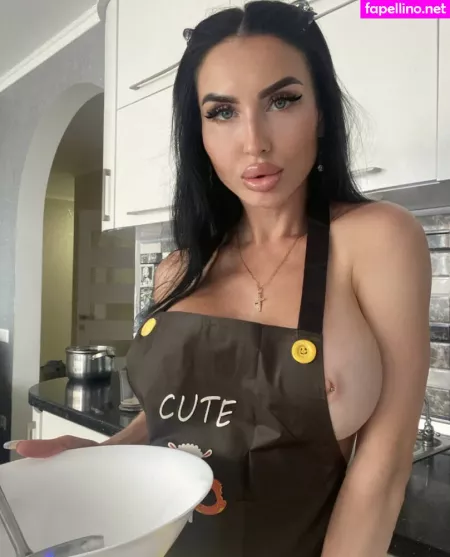 Julieta Mur OnlyFans Thumbnail #mAHYuWLY2V