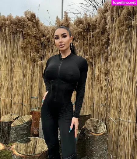 Julieta Mur OnlyFans Thumbnail #xwqmX7j0OD