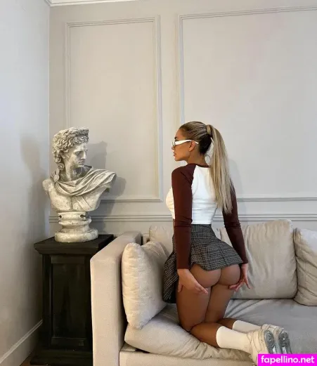 Julieta Rodriguez Calvo OnlyFans Thumbnail #73KiwQy8Sg