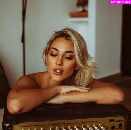 Julietarodrigueztv OnlyFans Thumbnail #2RK5905pVG