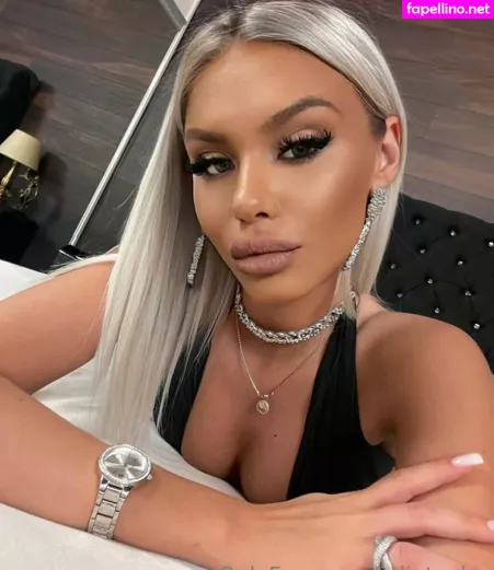 Julietaylor OnlyFans Thumbnail #GMcn5uxkeU