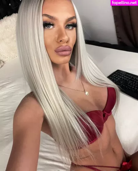 Julietaylor OnlyFans Thumbnail #kBr5P0afi0