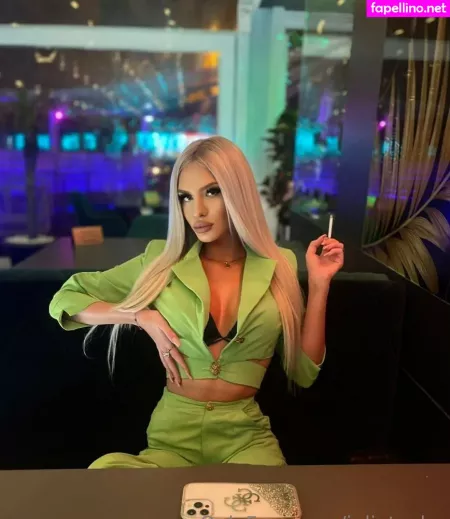 Julietaylor OnlyFans Thumbnail #l1xjNn7RFG