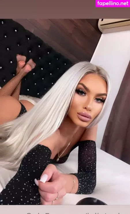 Julietaylor OnlyFans Thumbnail #r8bNcIKZuc