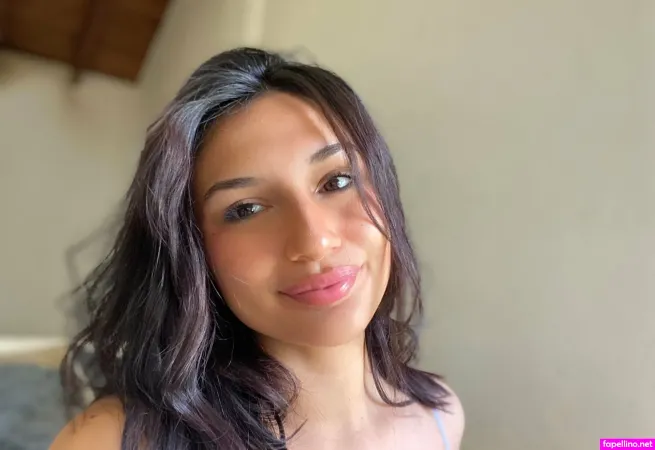 Julietgzz OnlyFans Thumbnail #VI49E68cnf