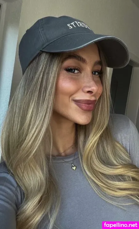 Julietschkaa OnlyFans Thumbnail #2l7Yf7FrPU