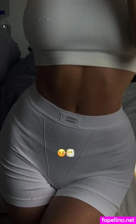 Julietschkaa OnlyFans Thumbnail #4Y1uBGEDQx