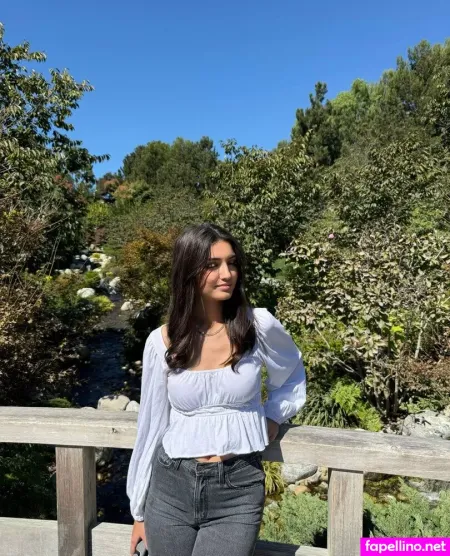 Juliette Arz OnlyFans Thumbnail #nnPYRKwTWp