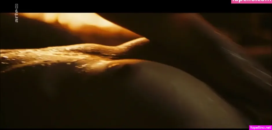 Juliette Binoche OnlyFans Thumbnail #cRZ1ulqxvH