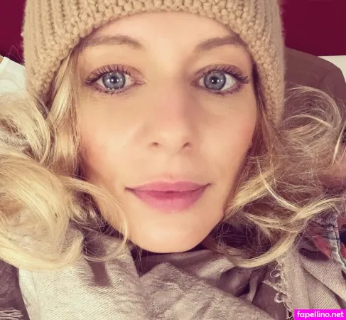 Juliette Grco OnlyFans Thumbnail #EuJN5ZI4Pe