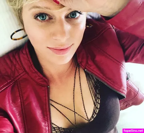 Juliette Grco OnlyFans Thumbnail #UtmeIzT6Xd