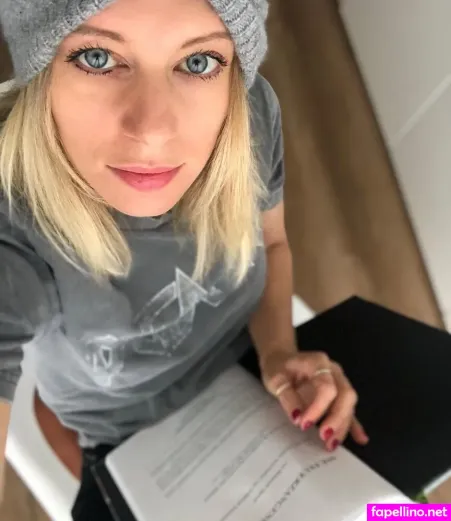 Juliette Grco OnlyFans Thumbnail #wWfEgmuFS2