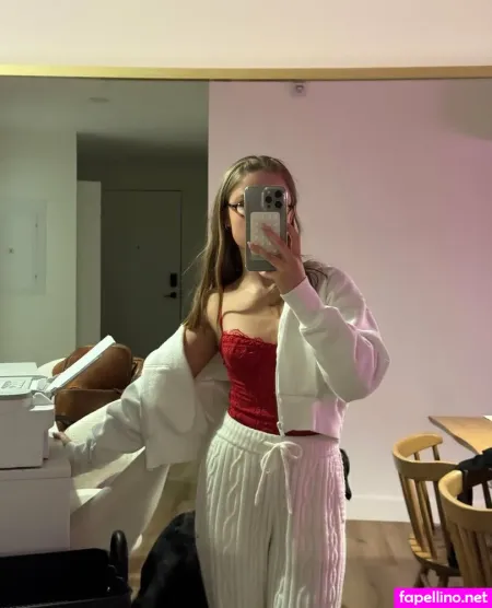 Juliettestjfree OnlyFans Thumbnail #uSo1ejUDjq