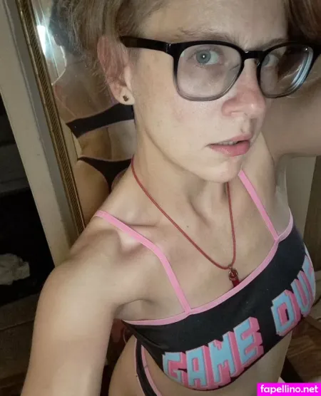 Julievega26 OnlyFans Thumbnail #nz70MKN13I