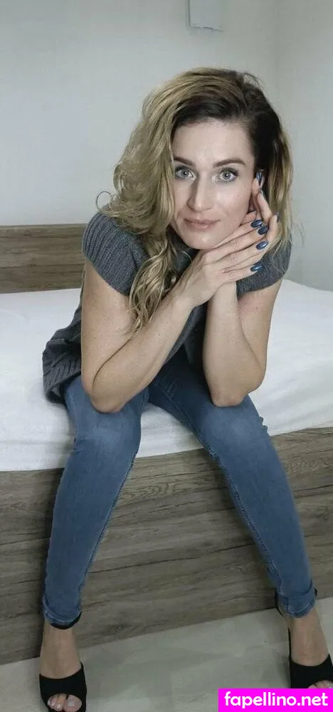 julievega26, julievegaaaaa Nude Leaked OnlyFans Photo #yeLftoVMAR