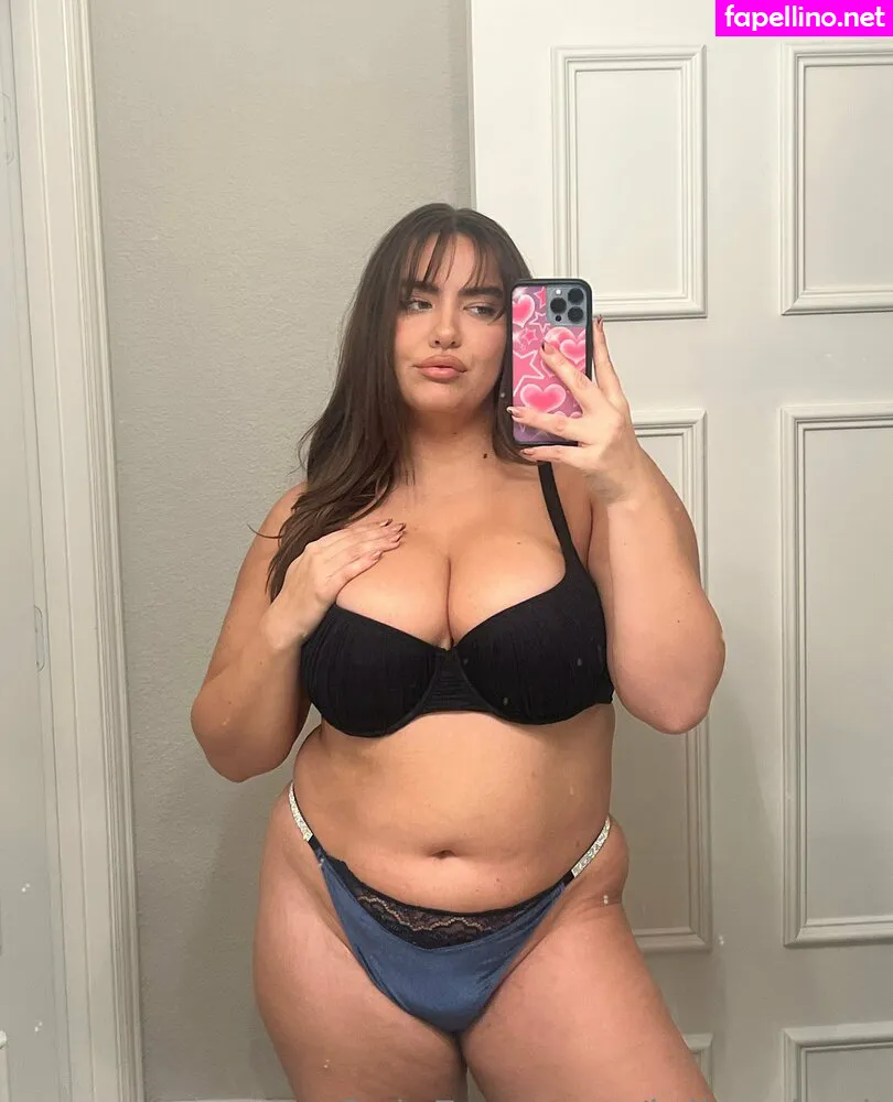 juliiaaberitttt, juliiettt_ Nude Leaked OnlyFans Photo #B7A79VO5pV