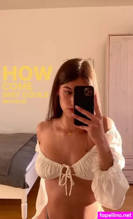 Juliiee Kim OnlyFans Thumbnail #0Wfv77eg7X