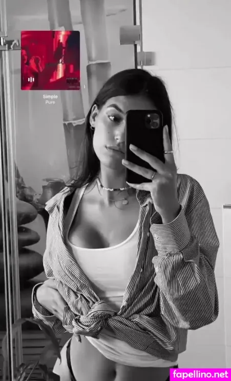 Juliiee Kim OnlyFans Thumbnail #wCbRtcEZtI