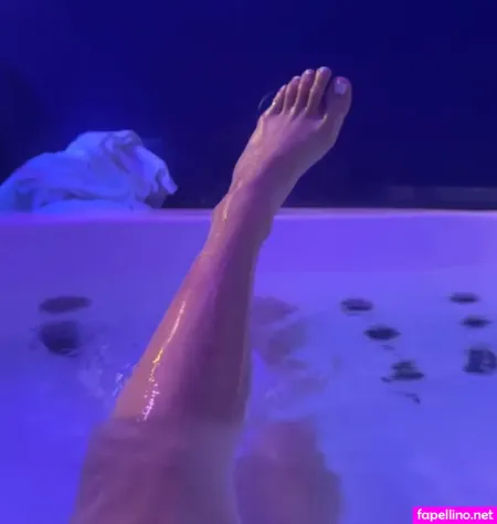 Julinaa May OnlyFans Thumbnail #eVkL4FRoE9