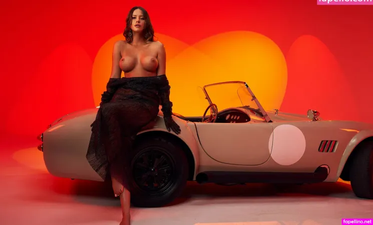 Julisewka OnlyFans Thumbnail #TIU6YTxxfY