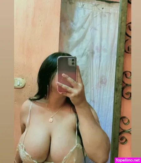 Julissa OnlyFans Thumbnail #K1xyMMPa9E