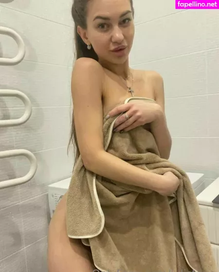 Julistone OnlyFans Thumbnail #ExwWJkve3t