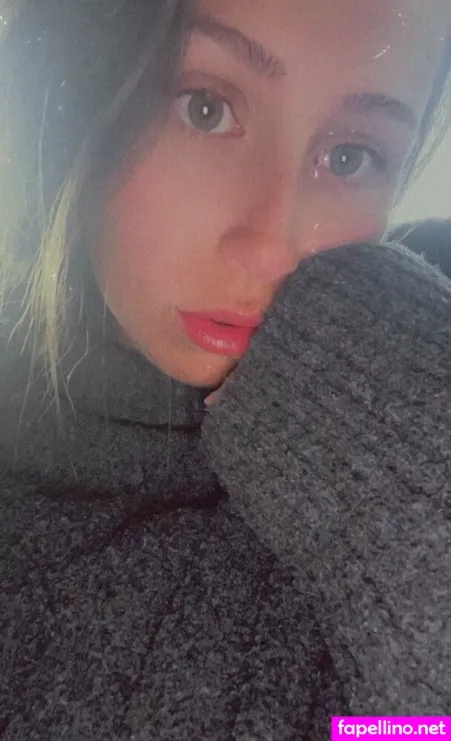 Jullan OnlyFans Thumbnail #1AQKOgBxO3