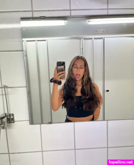 Jullan OnlyFans Thumbnail #BaTQV1bneT