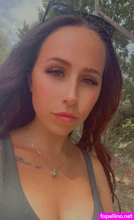 Jullan OnlyFans Thumbnail #mLJzpQtESZ