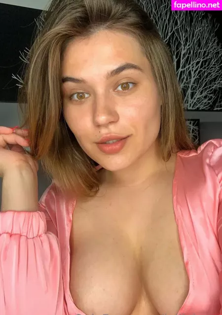 Julliabern OnlyFans Thumbnail #boLnYPV4p3