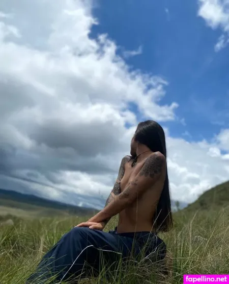 Jullyjuicy OnlyFans Thumbnail #FDFTtiJrjx