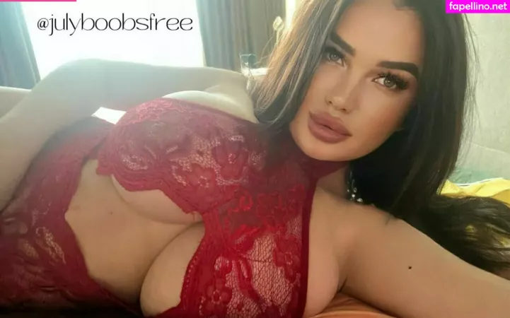 Julyboobsfree OnlyFans Thumbnail #KtYMUFMC5s