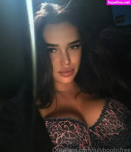 Julyboobsfree OnlyFans Thumbnail #UT78YFF6WC