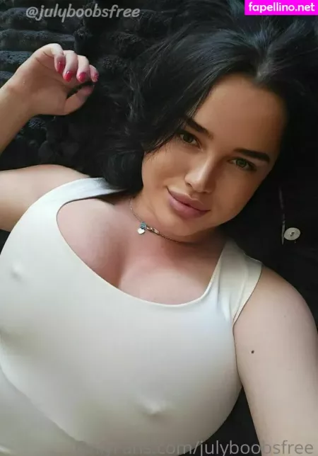 Julyboobsfree OnlyFans Thumbnail #qVdJThVCom